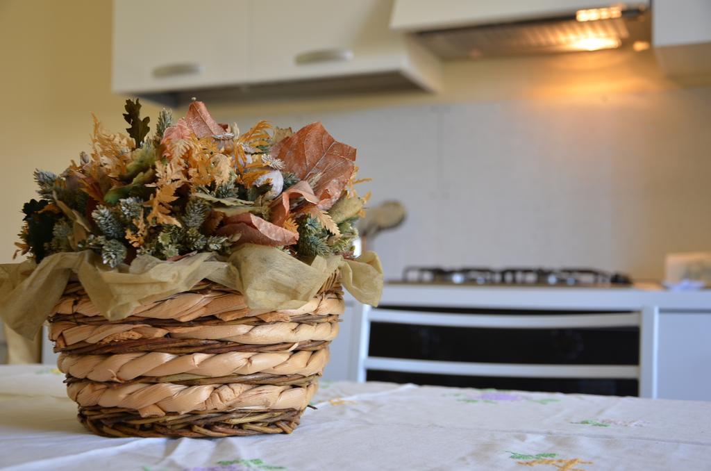 La Carretteria Guest House Mistretta الغرفة الصورة