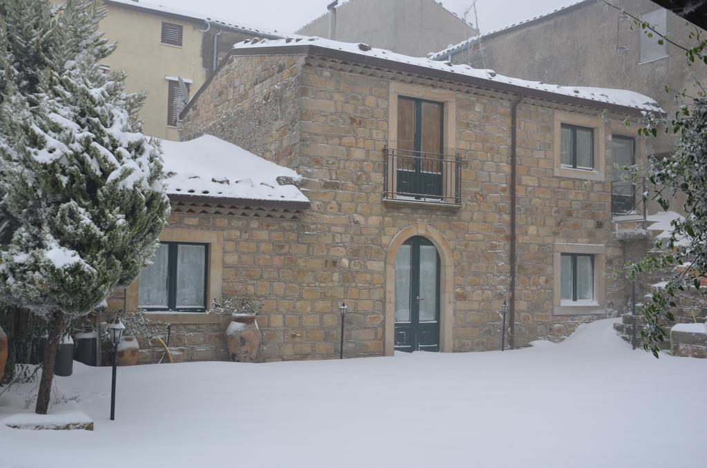 La Carretteria Guest House Mistretta المظهر الخارجي الصورة