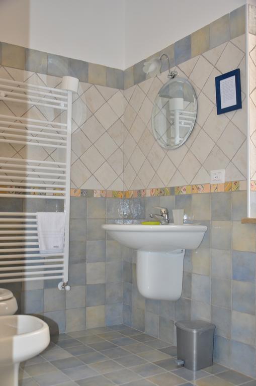 La Carretteria Guest House Mistretta الغرفة الصورة